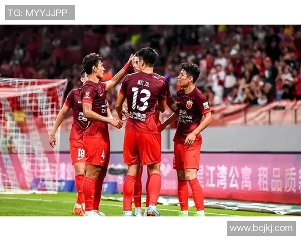 上海上港与苏州激战全场精彩回顾与赛后分析