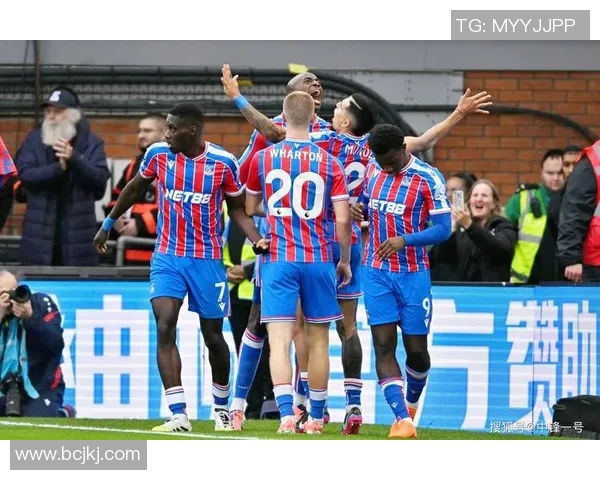 曼联与巴黎激战回顾视频精彩瞬间尽在37分钟内观看 曼联与巴黎激战回顾视频精彩瞬间尽在37分钟内观看