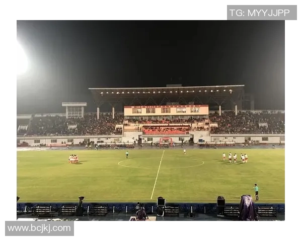 武汉卓尔迎战梅州客家全力争胜展现球队实力与决心