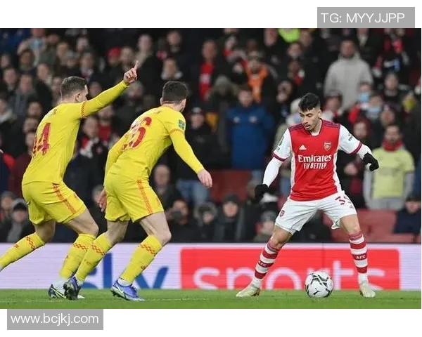 马丁内利的崛起之路:从青涩小将到球队核心的华丽转身 马丁内利的崛起之路:从青涩小将到球队核心的华丽转身