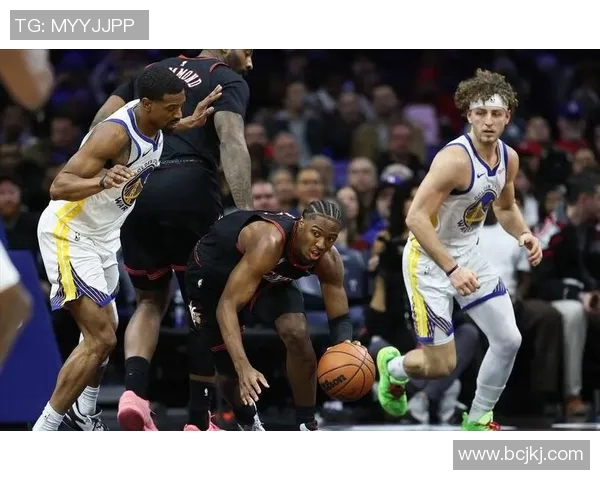 2016年勇士与76人精彩对决回顾:历史交锋与球队发展分析