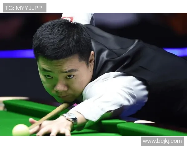 丁俊晖与麦克马努斯对决精彩回顾及比赛分析 丁俊晖与麦克马努斯对决精彩回顾及比赛分析