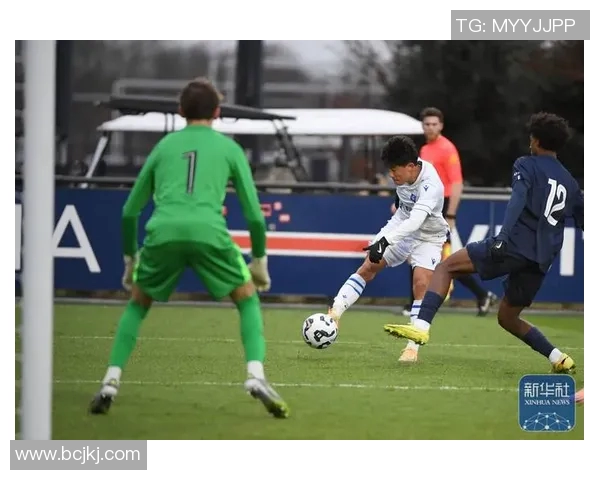 意大利与法国U19青年队激战正酣谁将赢得这场青春对决 意大利与法国U19青年队激战正酣谁将赢得这场青春对决