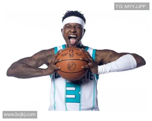 特里罗齐尔的篮球之路从新秀到明星球员的蜕变与成长历程