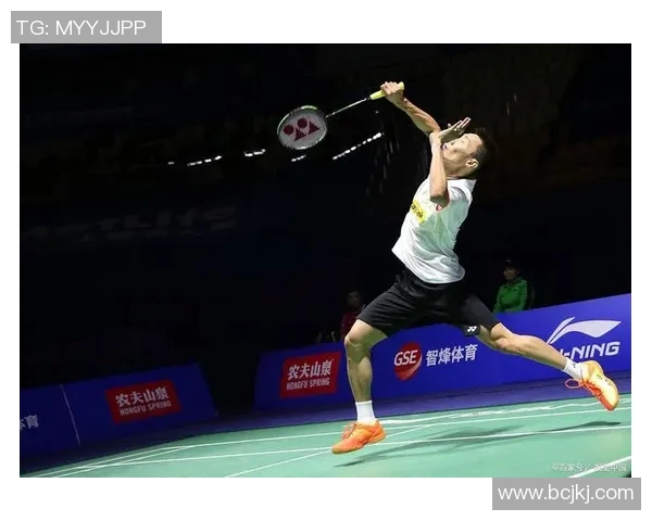 羽毛球战术解析：探讨北京羽毛球队的灵活转换体系与实战应用